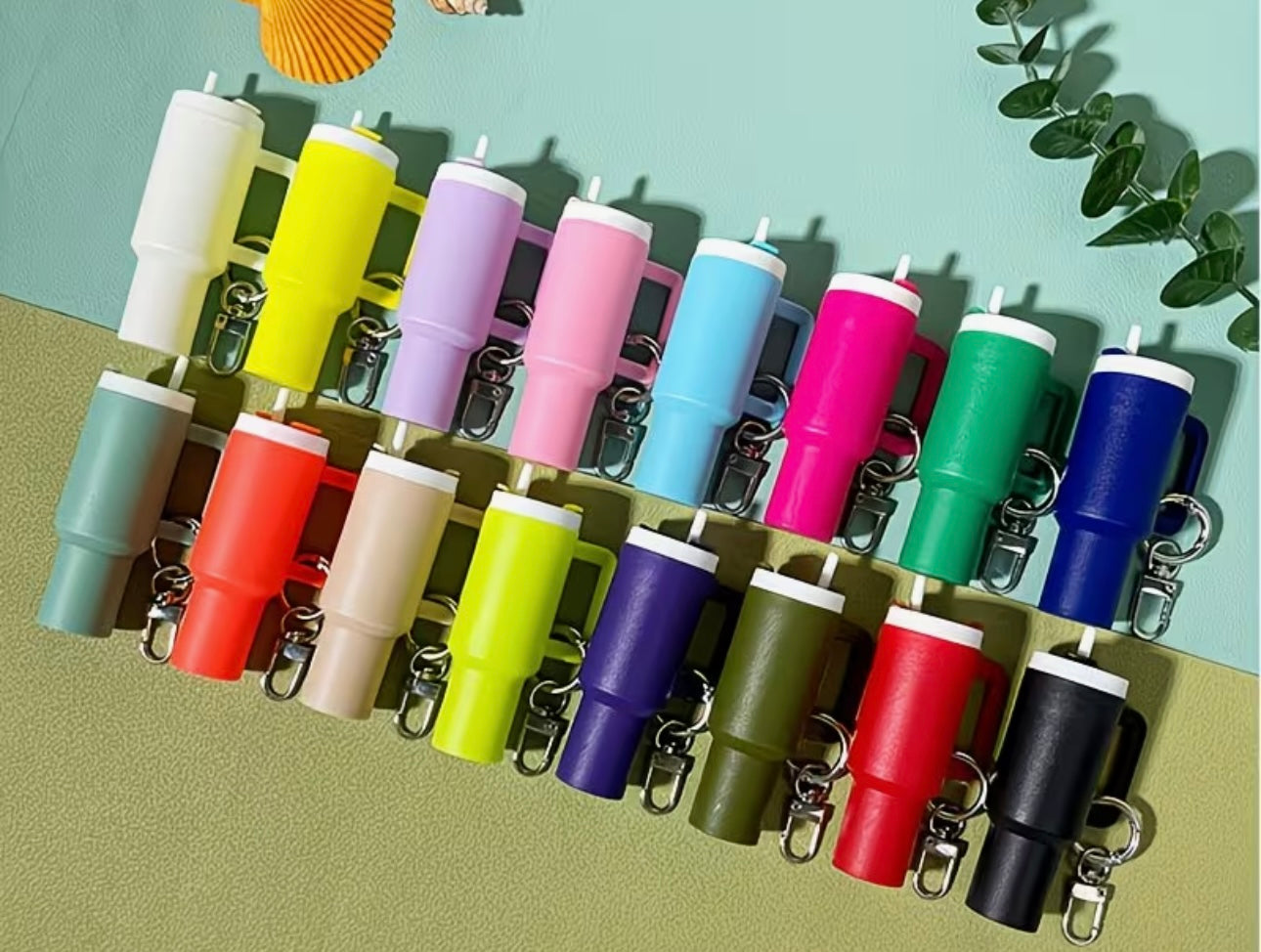 Super Cute MiNi Tumbler KeyChain (StrawStyle)